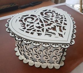 Wooden-Heart-Box-free-laser-cutting-template.webp