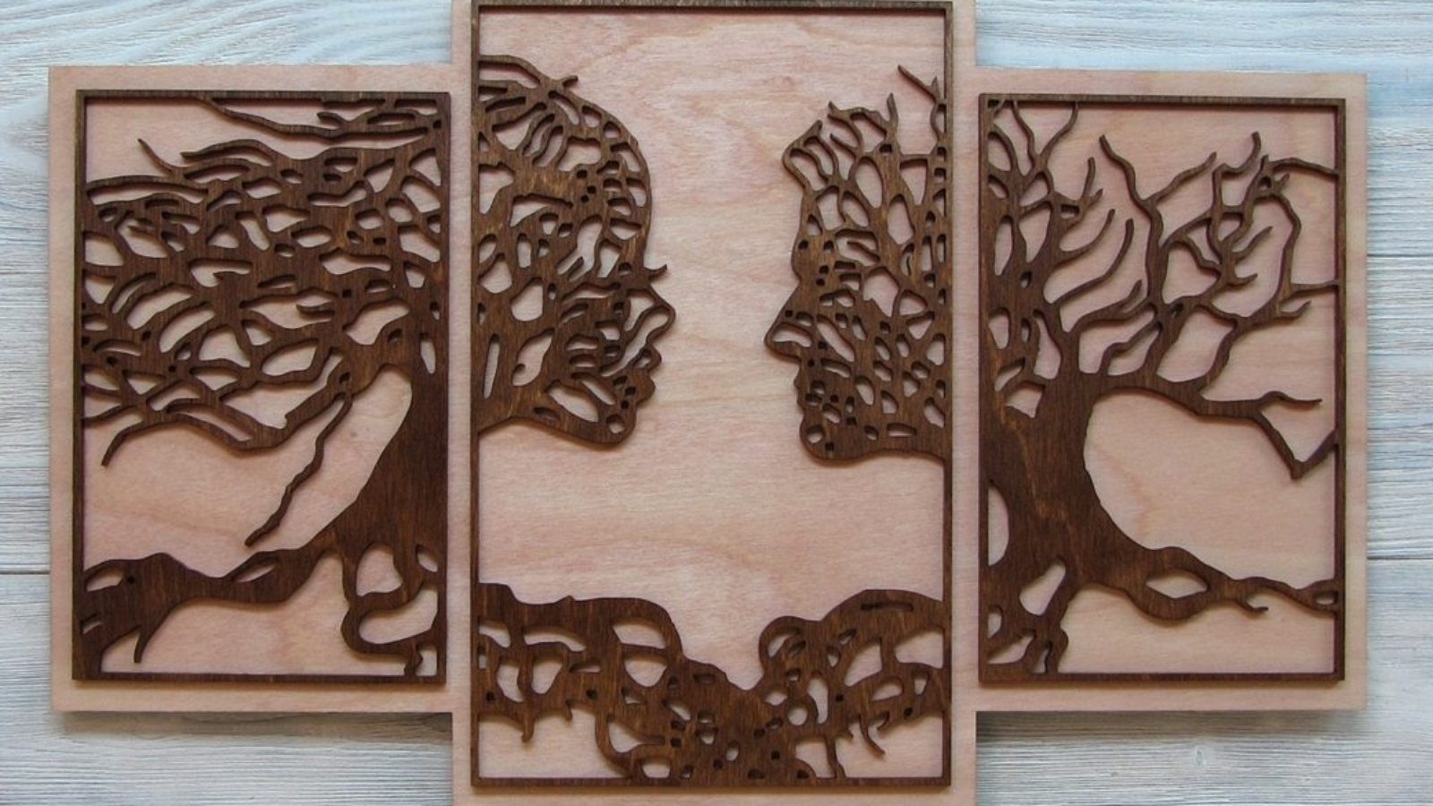 Wall-decor-in-the-form-of-a-pair-of-trees-free-laser-cutring-file.webp