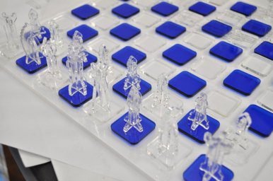 Acrylic-chess-set-free-laser-cutring-file.webp