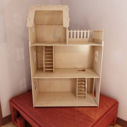 Dollhouse miniature toy house